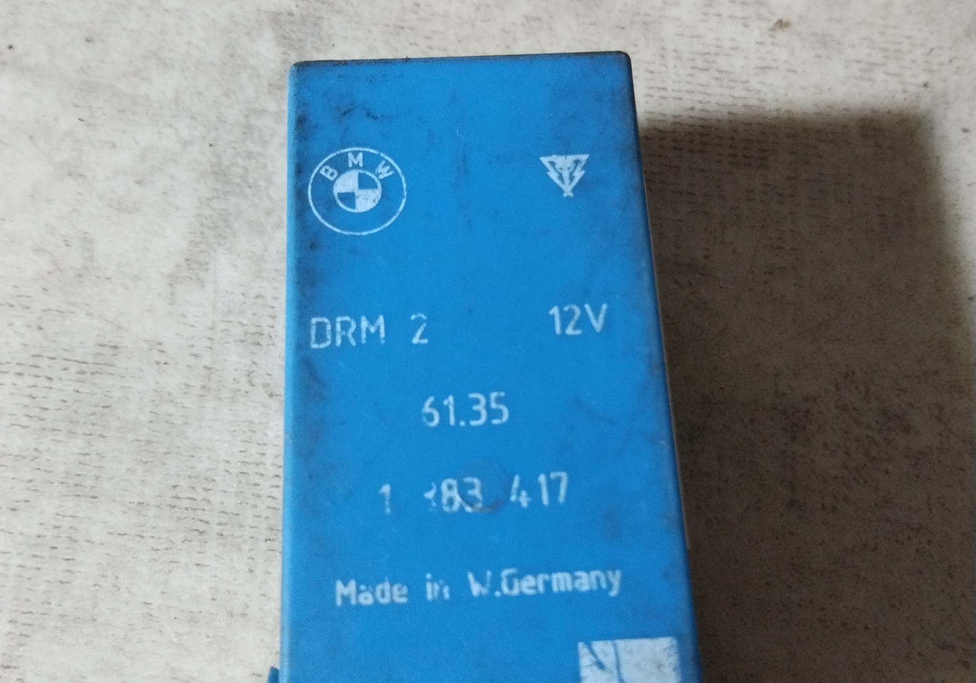 61351383417 Реле омывателя фар для BMW 8