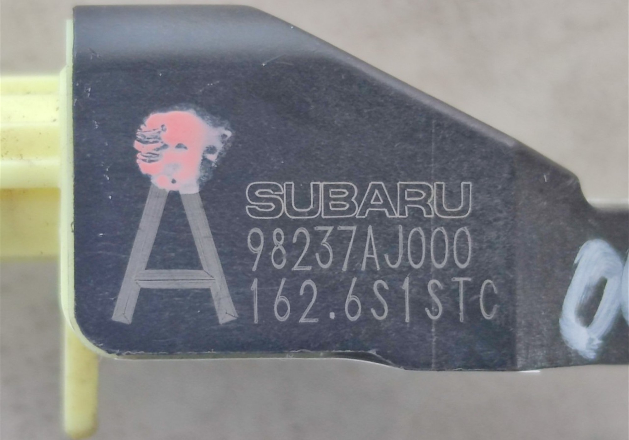 98237AJ000 Датчик удара для Subaru Impreza IV (с 2012 по 2016)