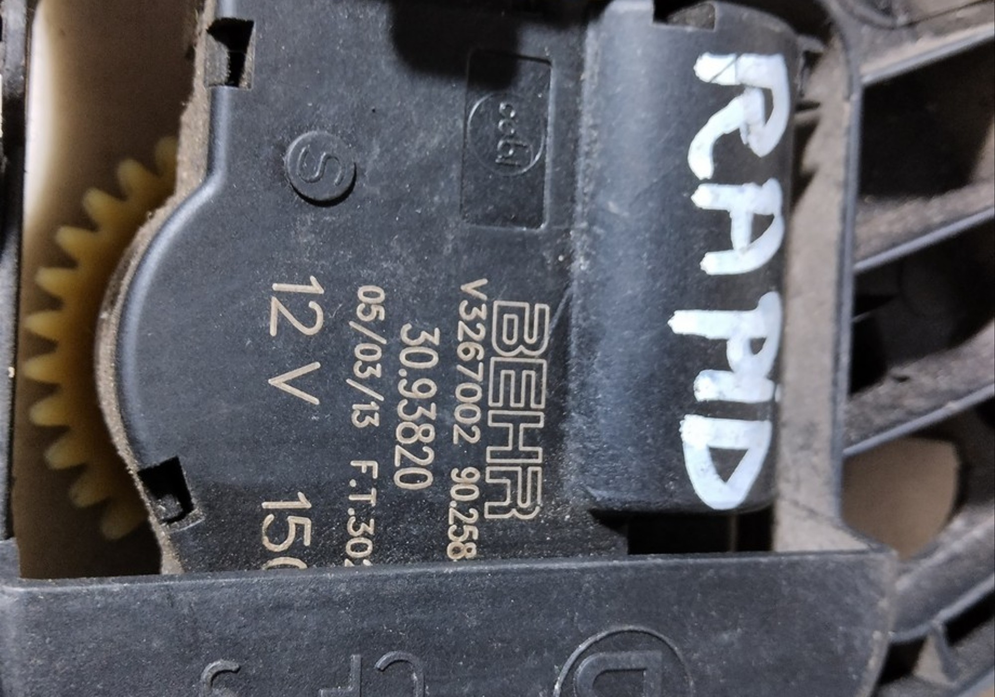 V3267002 Привод заслонок отопителя для Seat Toledo IV (с 2012)