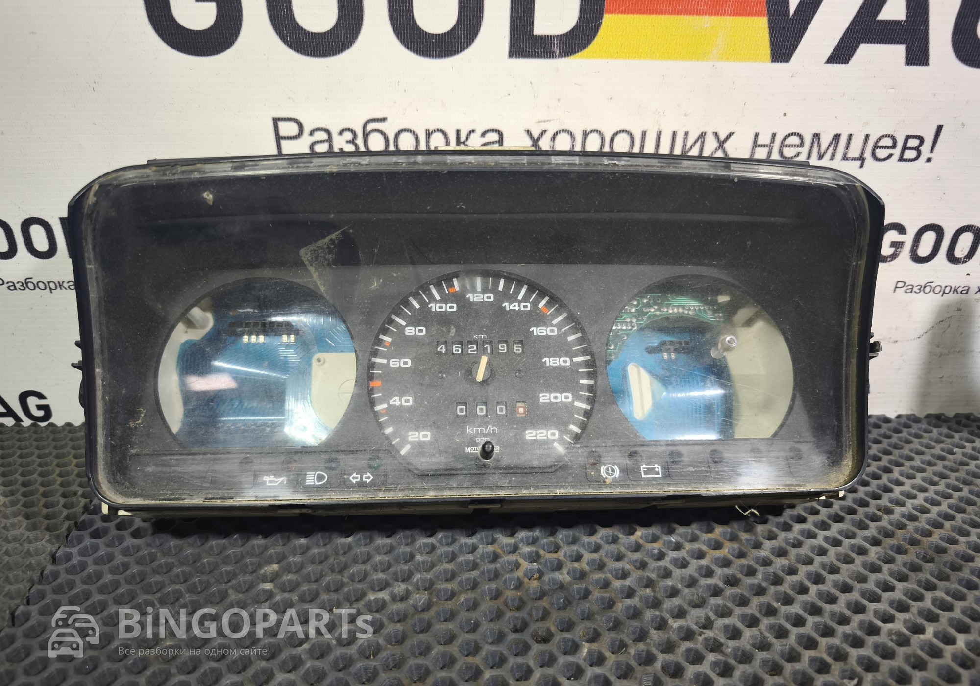 5220029110 Панель приборов для Volkswagen Passat B3 (с 1988 по 1997)