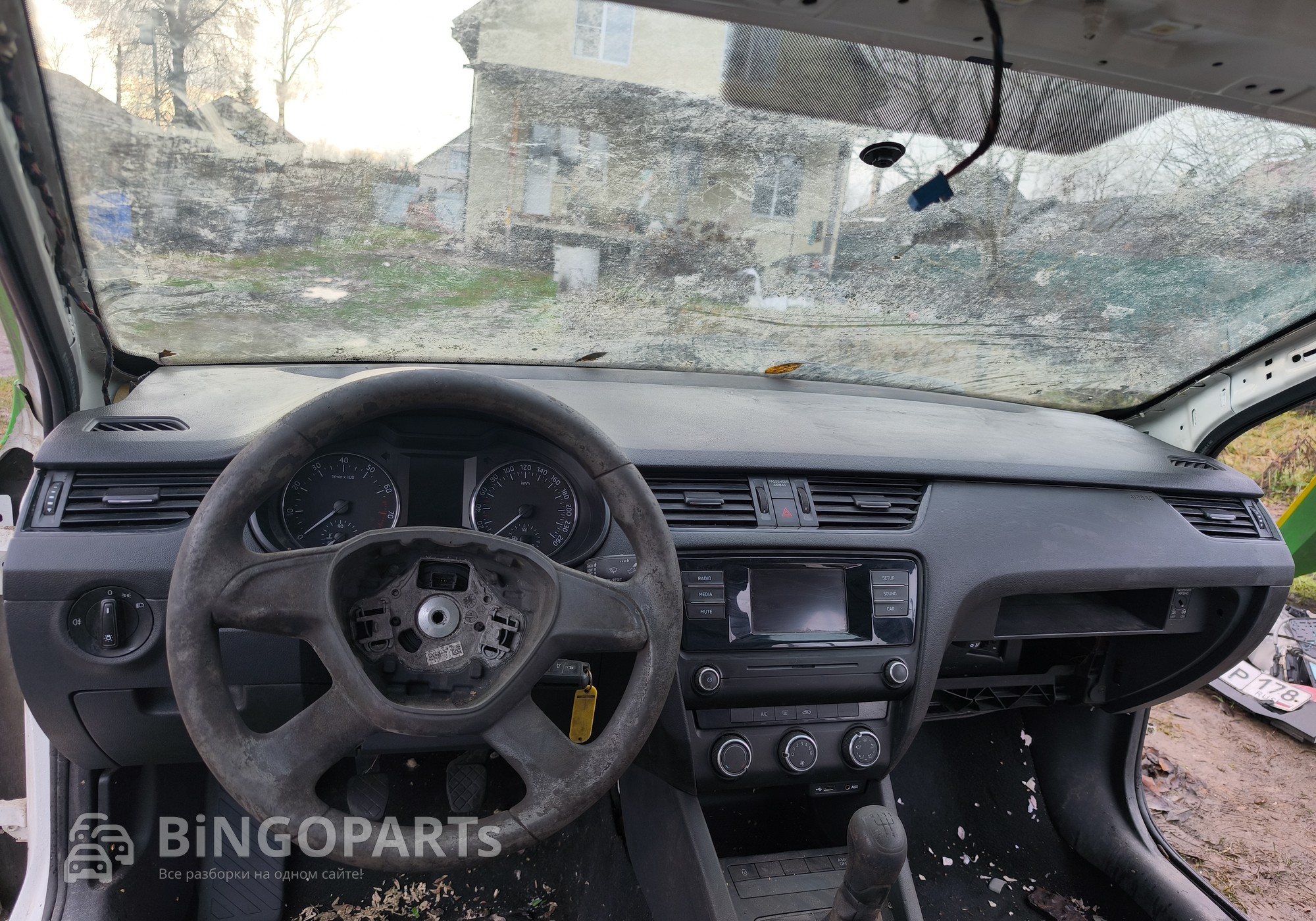 5EU857007D Передняя панель салона (торпедо) AIRBAG для Skoda Octavia III (с 2012)