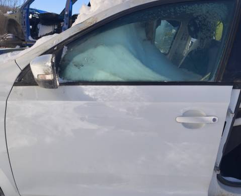 60U831055 Дверь передняя левая белая для Skoda Rapid I (с 2012 по 2020)