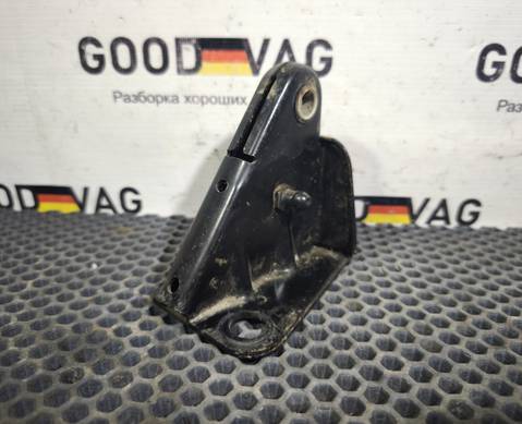 2K0883286E Направляющая (крепление) сиденья правая для Volkswagen Caddy III (с 2004 по 2015)