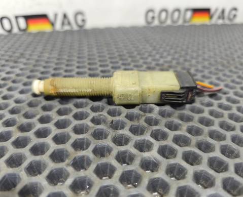 443945515 Датчик включения стопсигнала для Audi Cabriolet