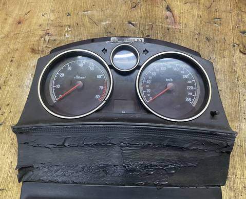 Щиток приборов Опель Астра Н 1.8 для Opel Astra H (с 2004 по 2014)