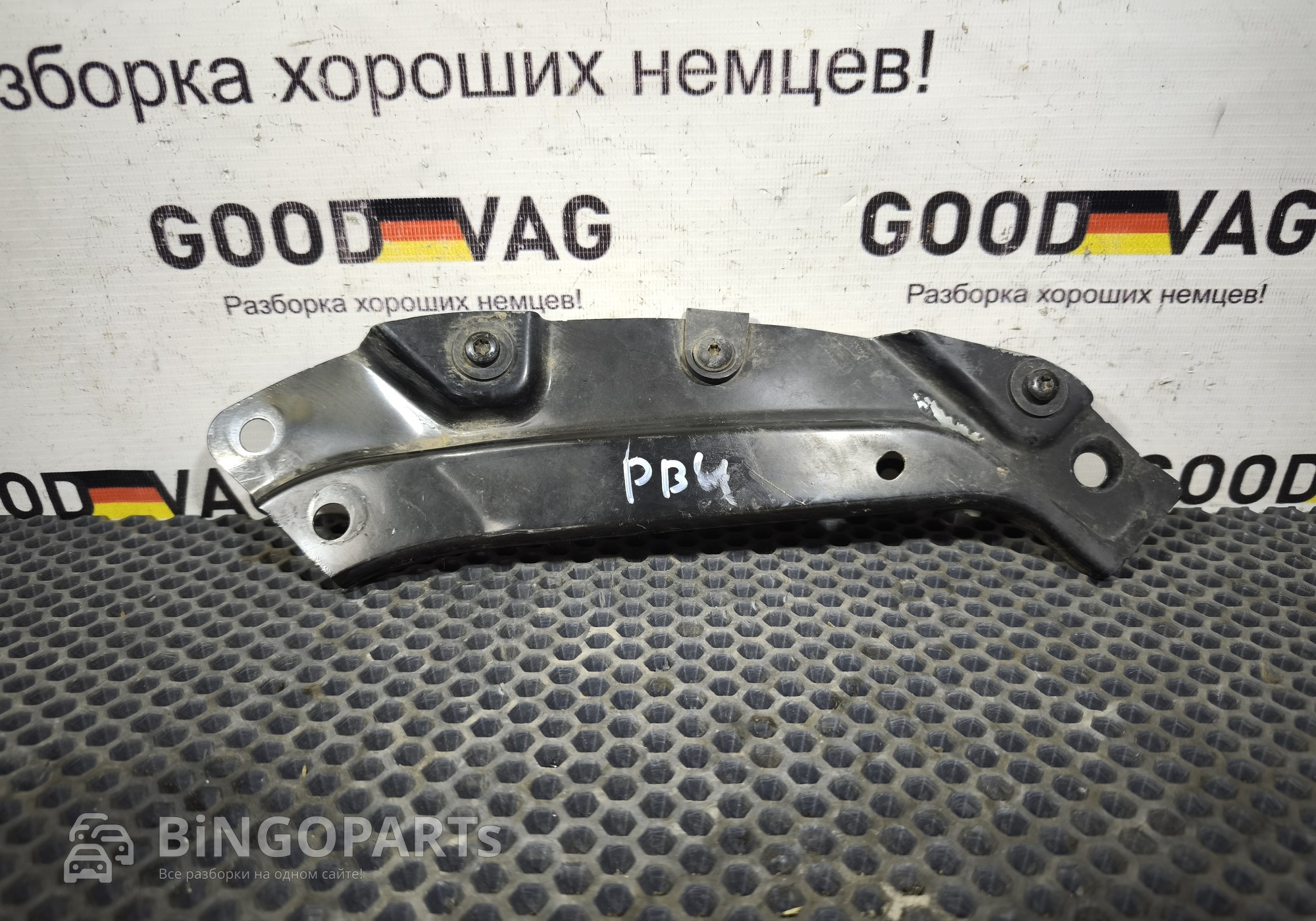 6R0805932C Кронштейн фары передний правый для Volkswagen Polo V (с 2009 по 2020)