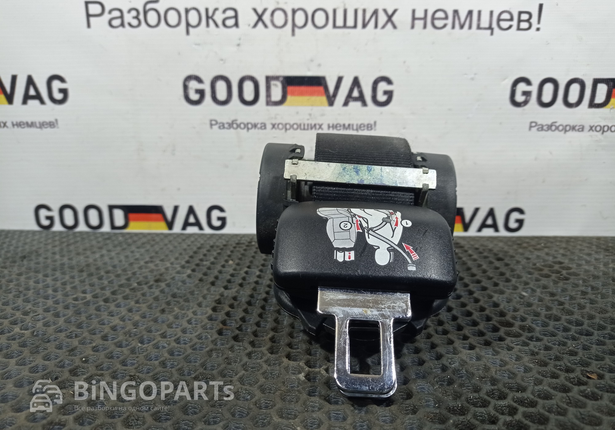 4L0857811 Ремень безопасности задний центральный для Audi Q7 4L (с 2005 по 2015)