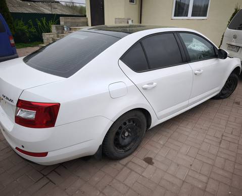 Голый кузов А7 белый для Skoda Octavia III (с 2012)