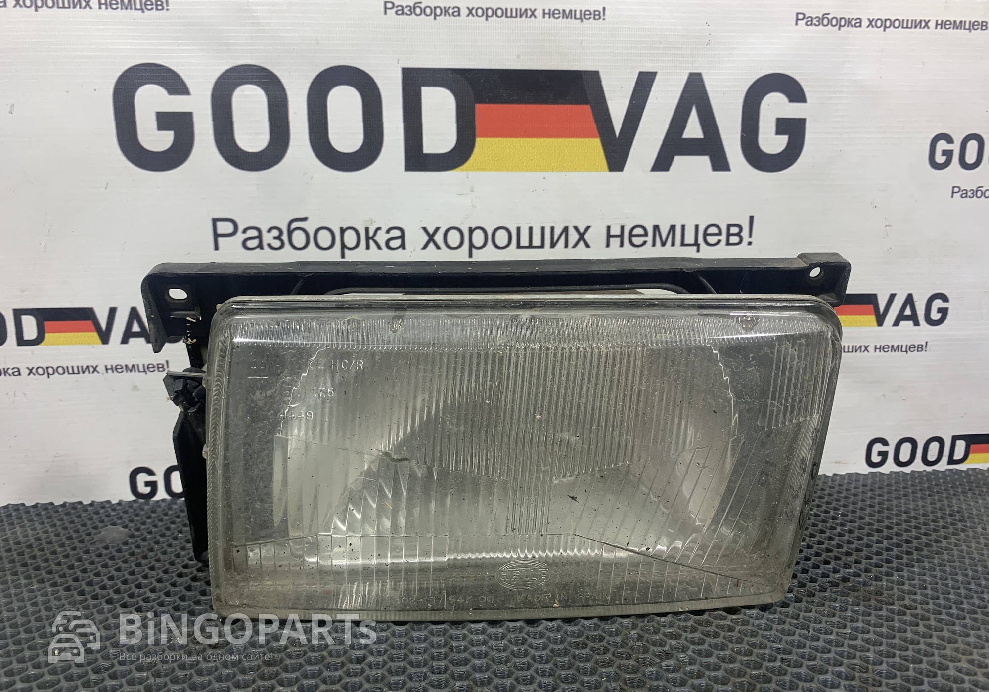 701953049 Фара для Volkswagen Transporter T4 (с 1990 по 2003)
