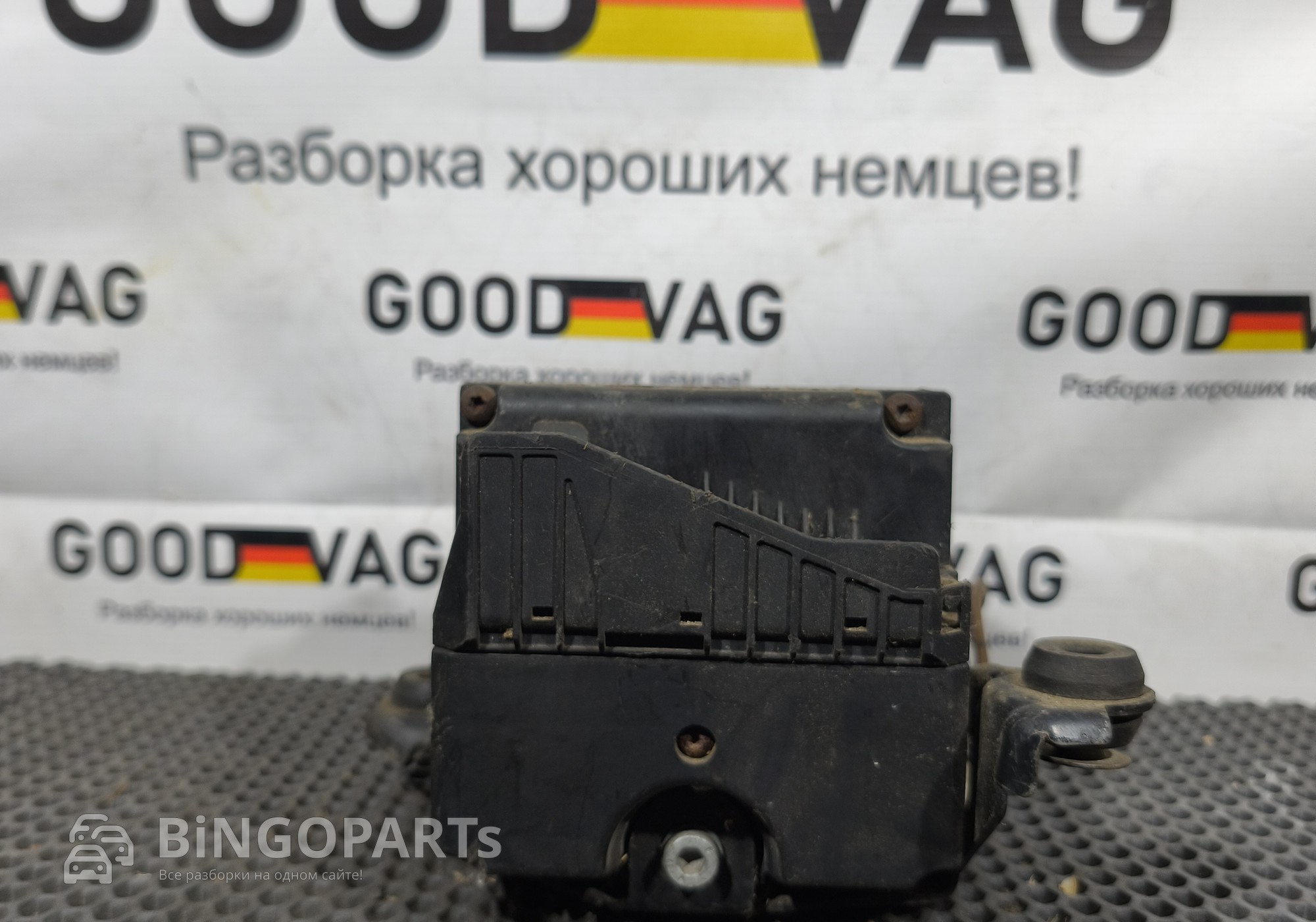 8D0614111F Блок ABS (насос) для Audi A4 B5 (с 1994 по 2001)