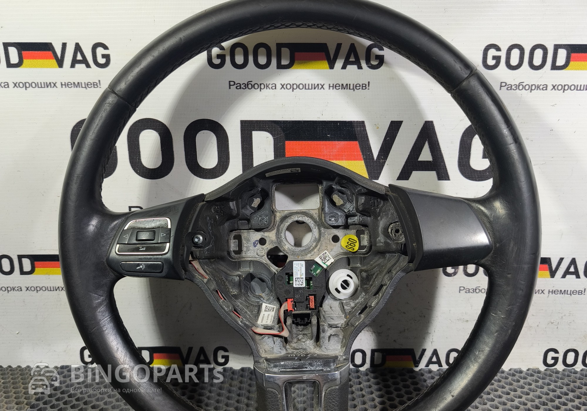 6R0419091F Рулевое колесо (руль) для Volkswagen Polo V (с 2009 по 2020)