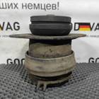1H0199611A Опора двигателя передняя для Volkswagen Golf