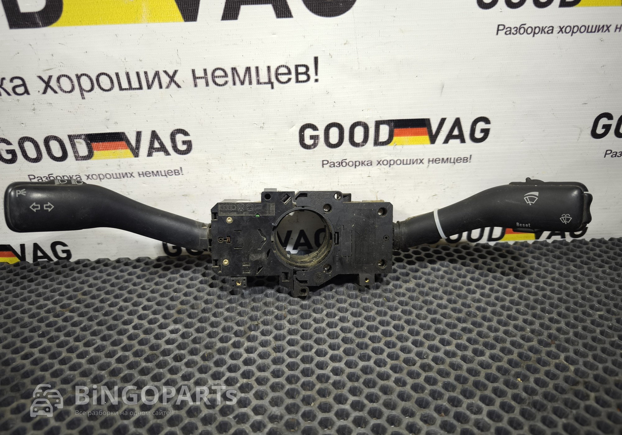 4B0953503G Подрулевой переключатель (стрекоза) для Audi A2