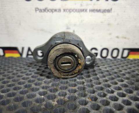 6RU827573 Личинка крышки багажника для Volkswagen Polo V (с 2009 по 2020)