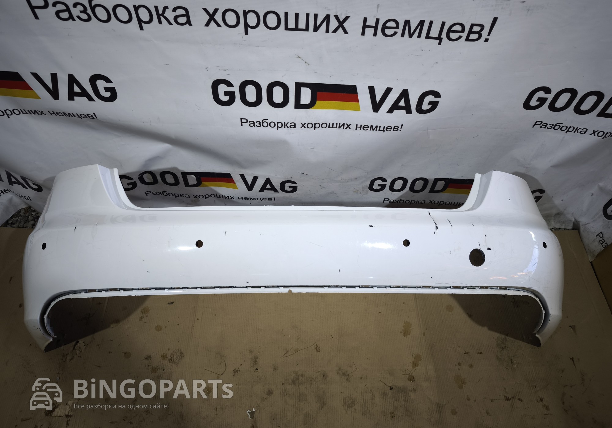 8K5807511 Бампер задний белый A4 B8 2007-2011 для Audi A4 B8 (с 2007 по 2015)