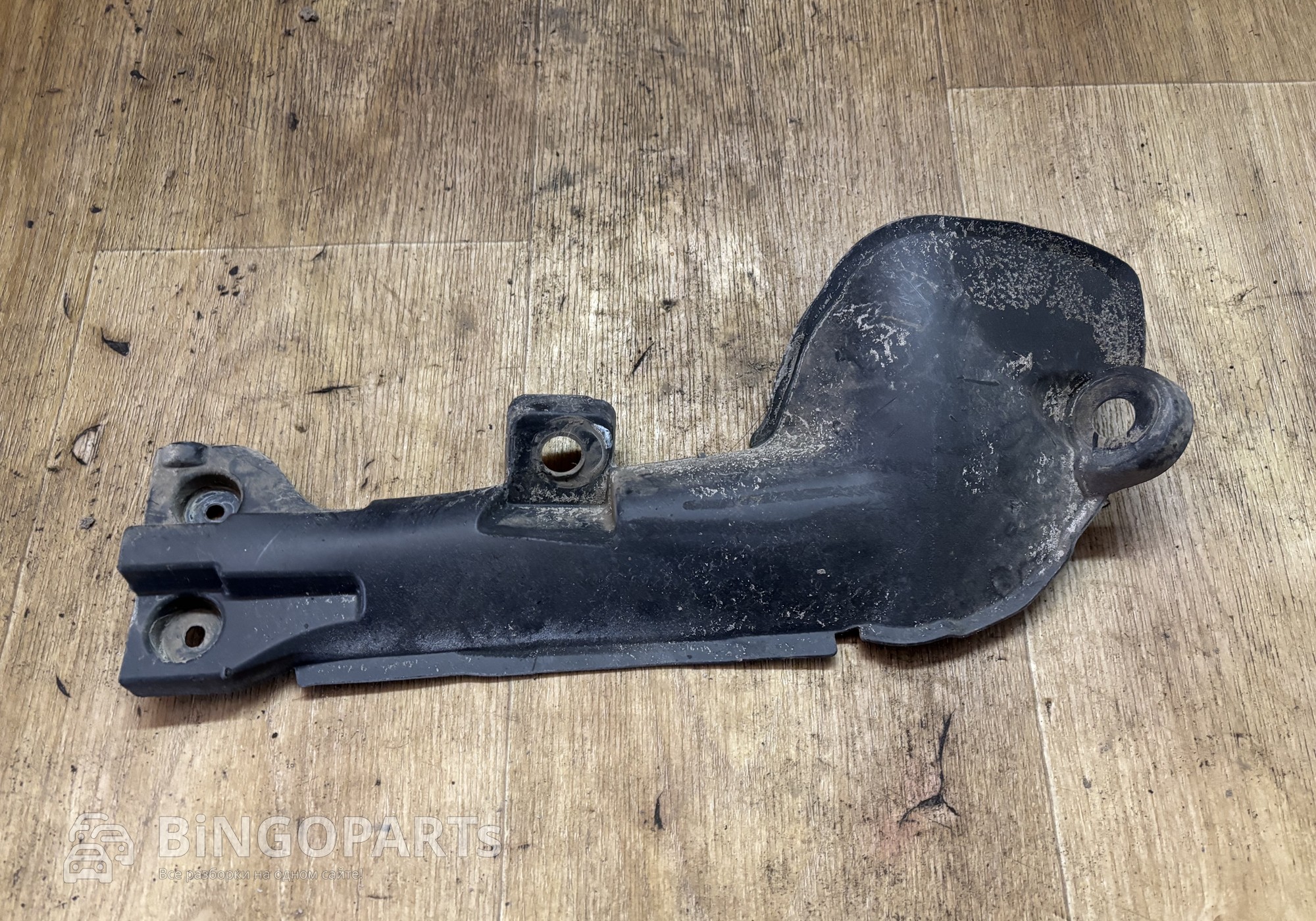 638384AA0A Пыльник задний правый Ниссан Альмера Г15 для Nissan Almera III (с 2012 по 2018)