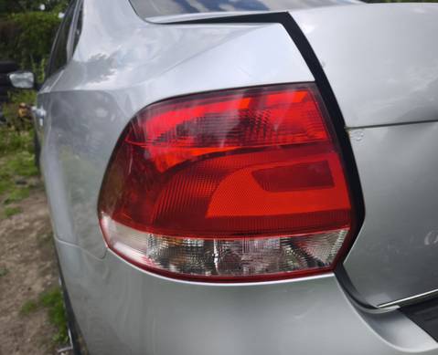 6RU945095G Фонарь задний левый для Volkswagen Polo V (с 2009 по 2020)