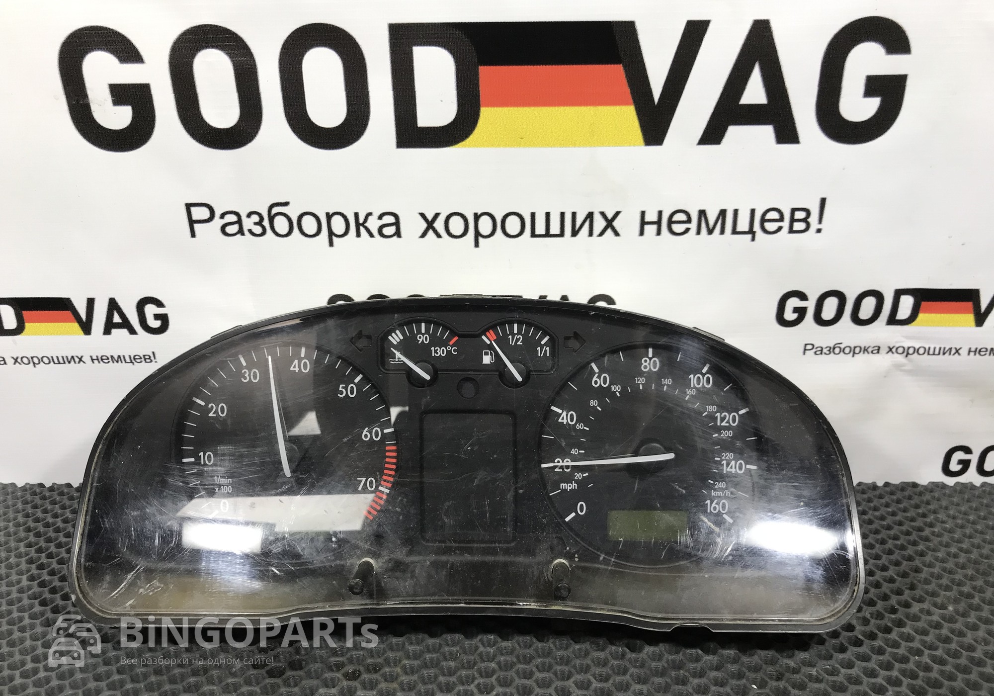 09051940090 Панель приборов для Volkswagen Passat B5 (с 1996 по 2005)