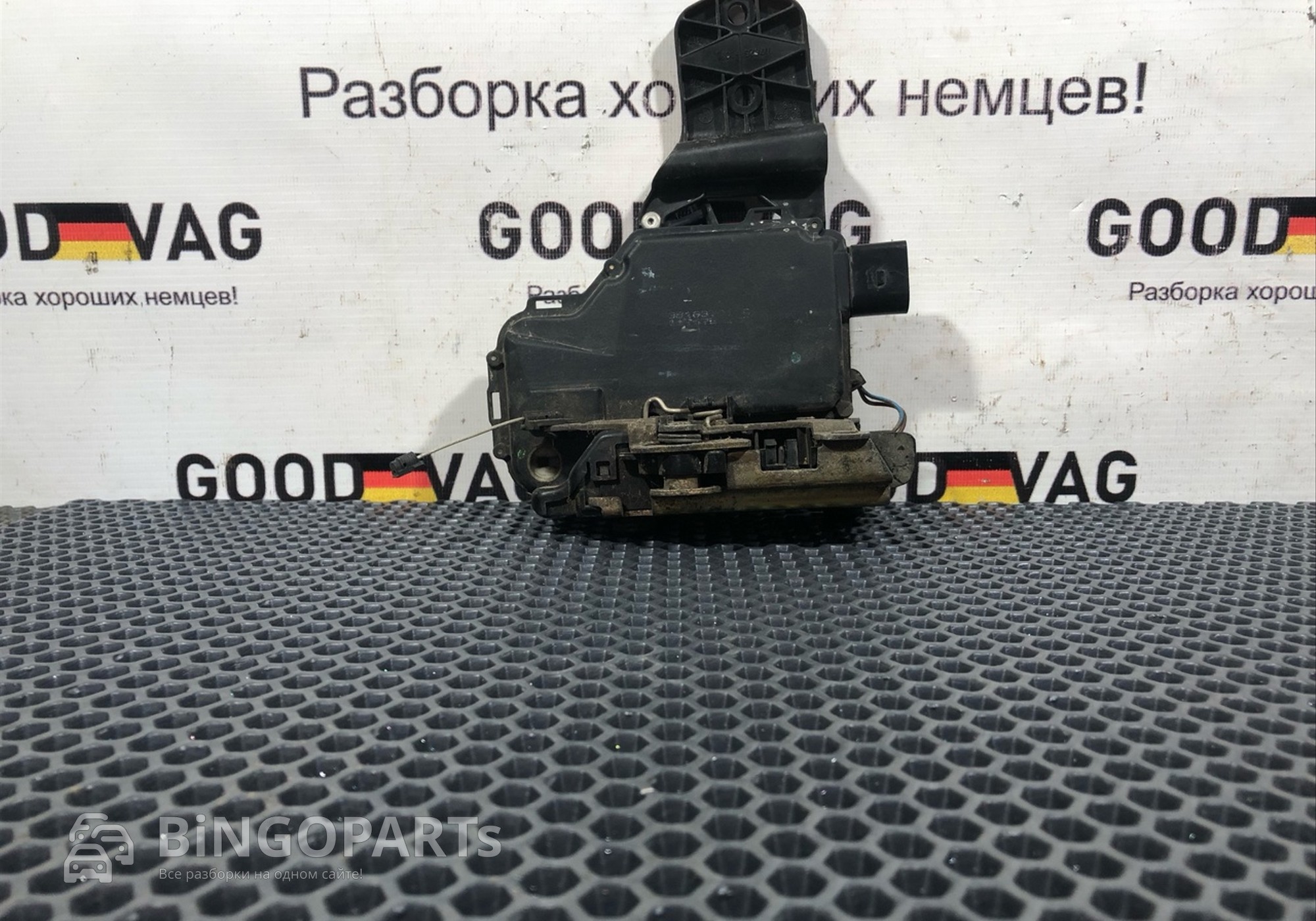 6X2837014H Замок двери передней правой для Volkswagen