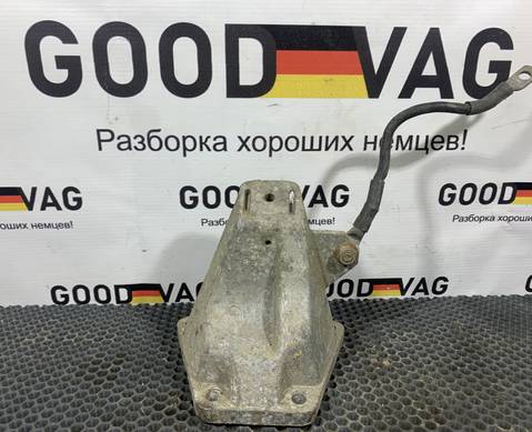 8D0199308D Кронштейн двигателя правый для Audi A4 B5 (с 1994 по 2001)