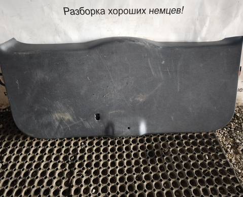 5L6867975B Обшивка нижняя двери/крышки багажника для Skoda Yeti (с 2009 по 2018)
