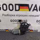 5Q0959802B Моторчик стеклоподъемника передний правый для Skoda Octavia III (с 2012)