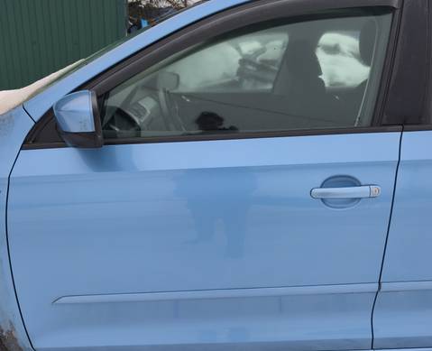5JA831051B Дверь передняя левая голубая для Volkswagen Polo