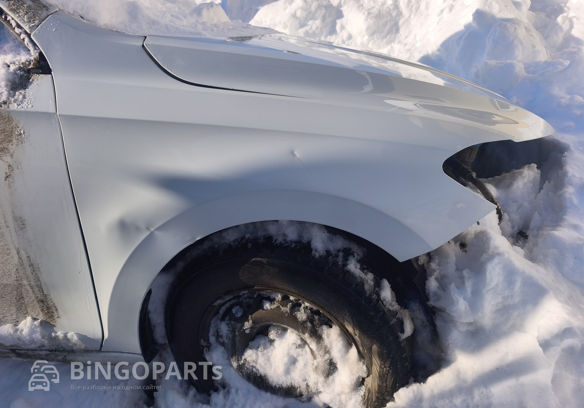 6N5821022A Крыло переднее правое белое для Volkswagen Polo VI (с 2017)