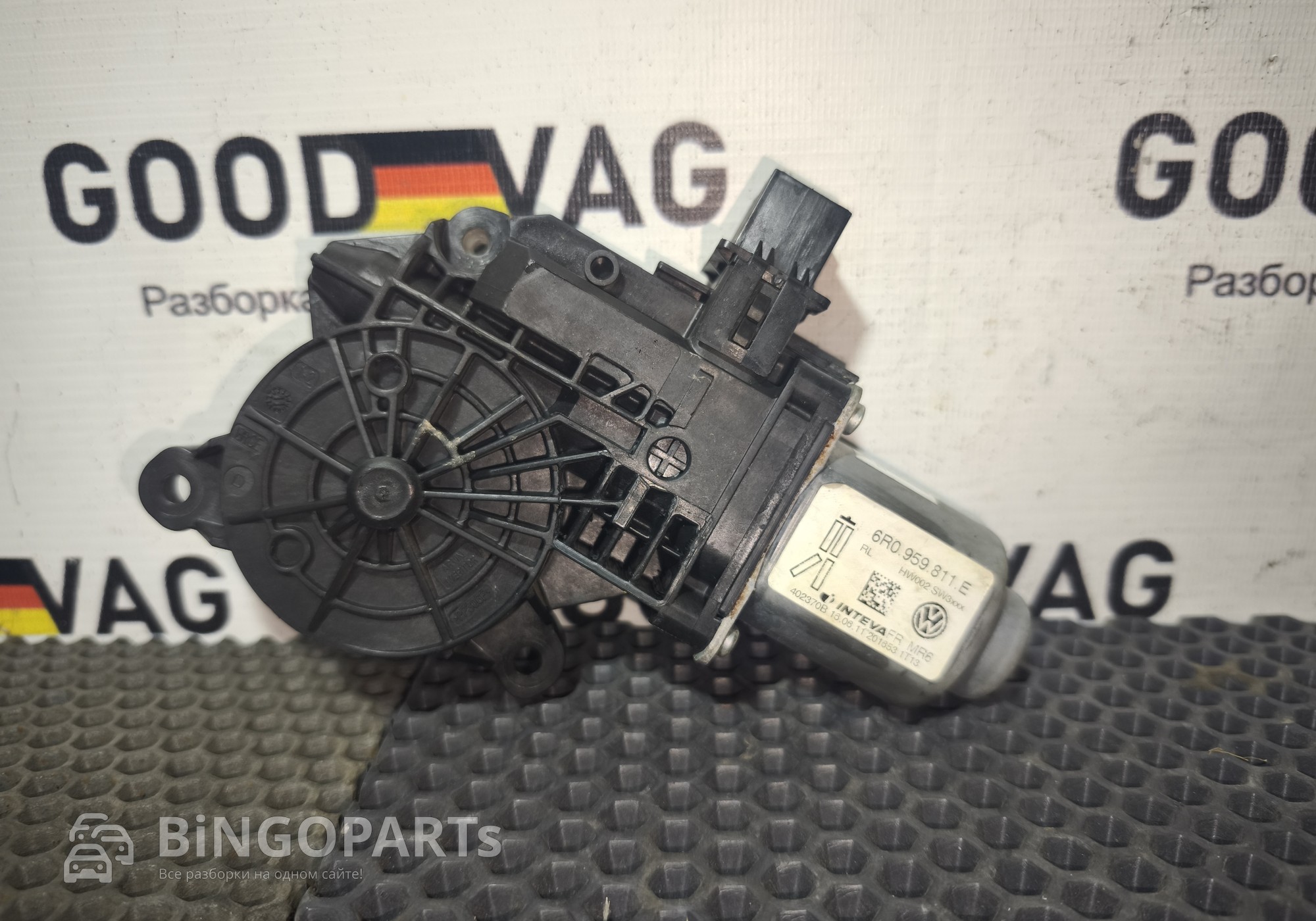 6R0959811E Моторчик стеклоподъемника задний левый для Volkswagen Polo V (с 2009 по 2020)