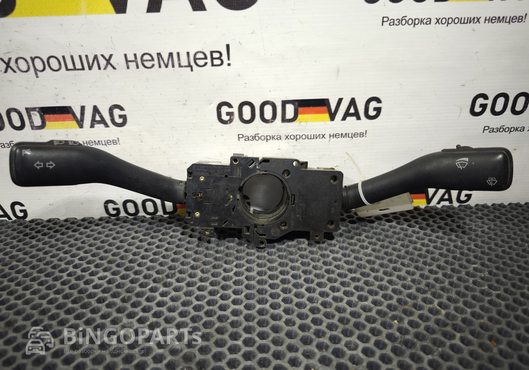 4B0953503E Подрулевой переключатель (стрекоза) для Audi A2