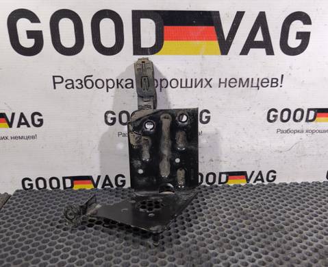 6R1614235F Кронштейн блока ABS (насоса) для Volkswagen Polo V (с 2009 по 2020)