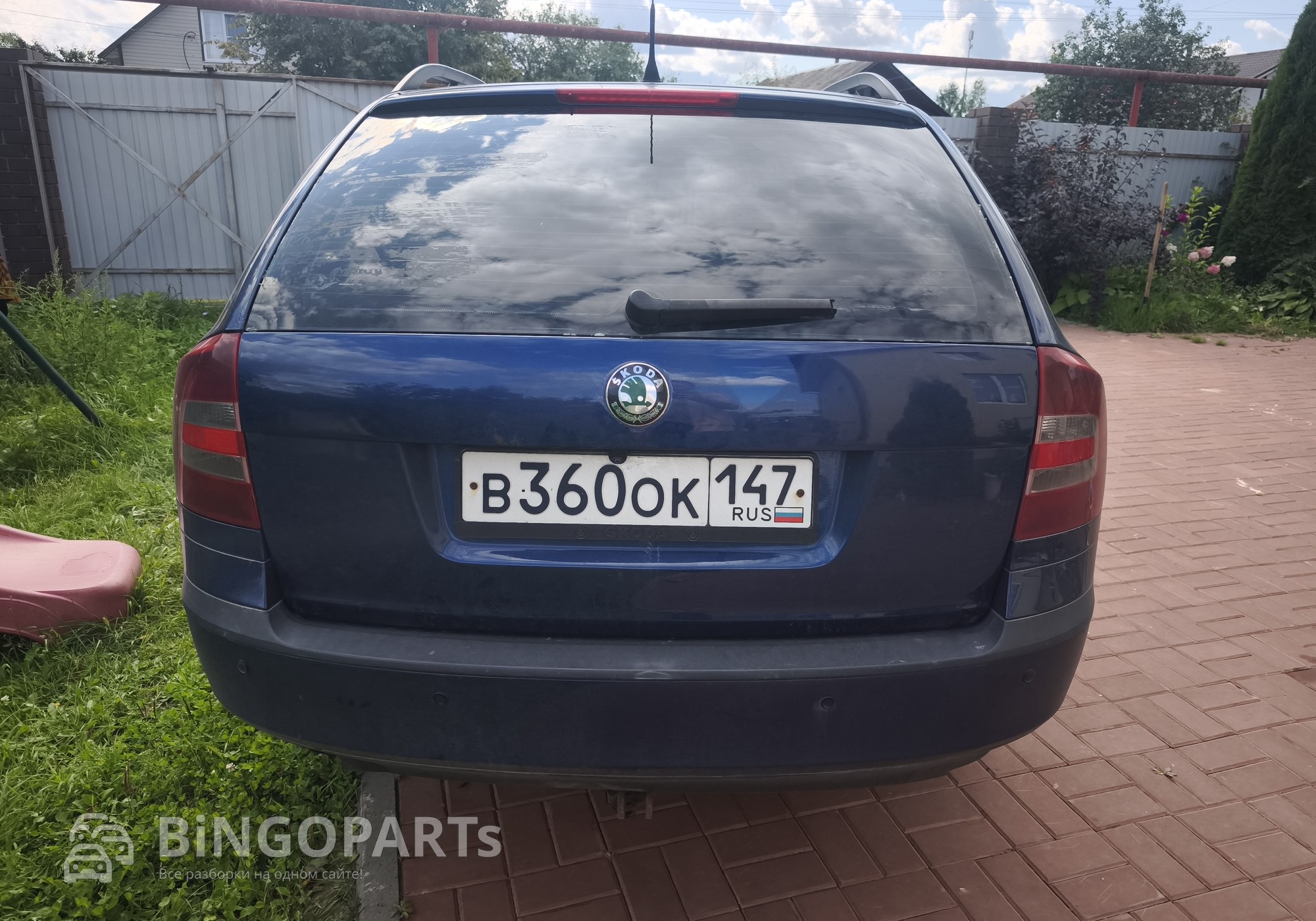 1Z9827025 Крышка багажника универсал темно-синяя для Skoda Octavia II (с 2004 по 2013)