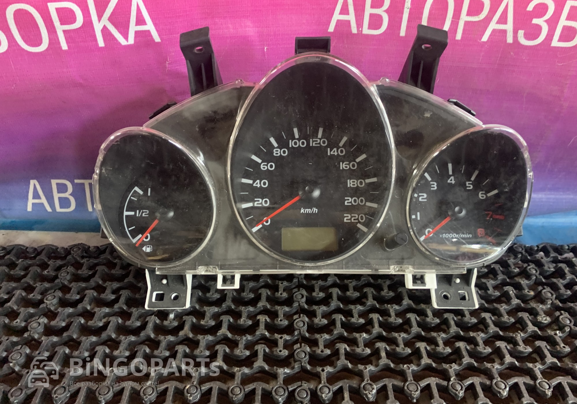 MR951770 Панель приборов для Mitsubishi Colt VI (с 2002 по 2012)