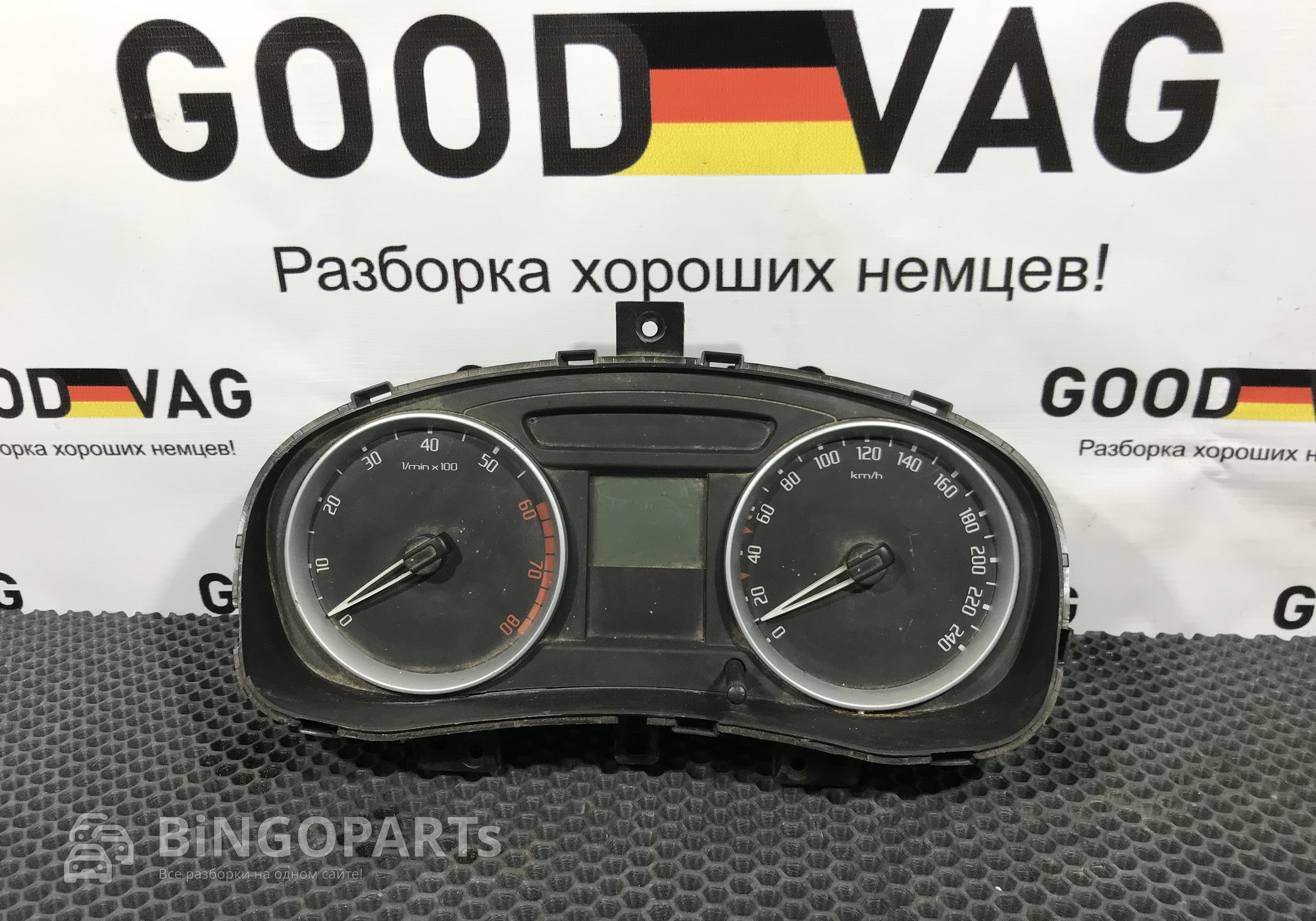 5J0920811B Панель приборов для Skoda Fabia II (с 2006 по 2014)