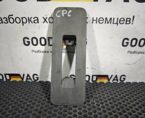 2K0883087B Крышка кронштейна сиденья для Volkswagen Caddy III (с 2004 по 2015)