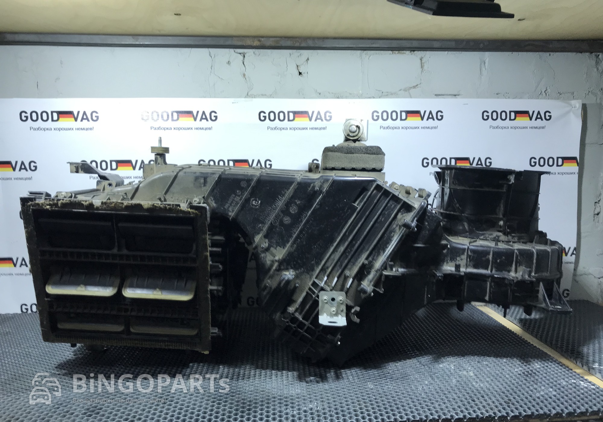 7L0819988 печка в сборе для Volkswagen Touareg I (с 2002 по 2010)