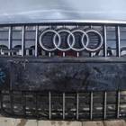 4L0853651F Решетка радиатора центральная с хромированной рамкой для Audi Q7 4L (с 2005 по 2015)