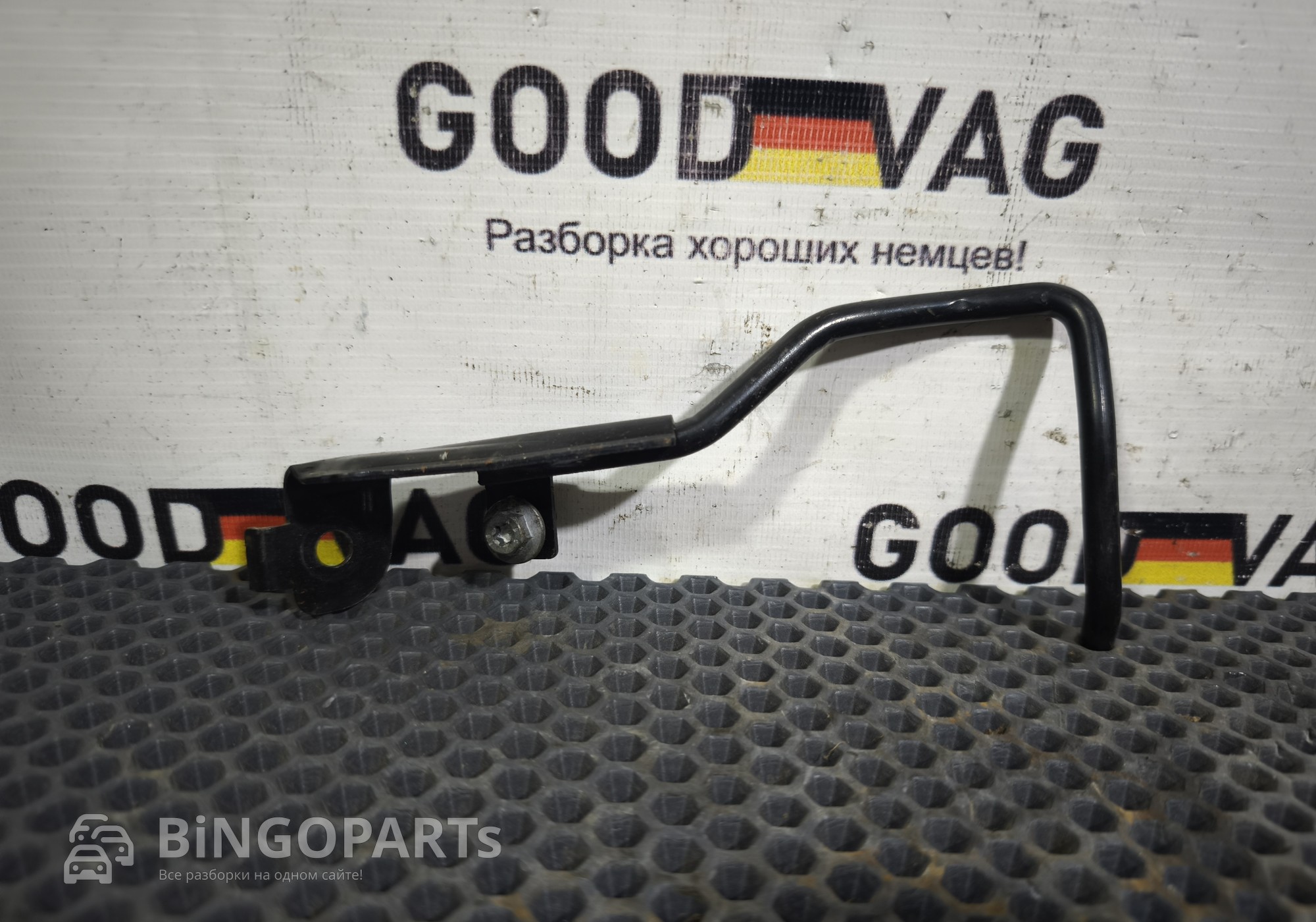 1T1721913 Кронштейн педали газа для Volkswagen Caddy III (с 2004 по 2015)
