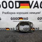 8D0199335M Кронштейн двигателя передний для Audi A4