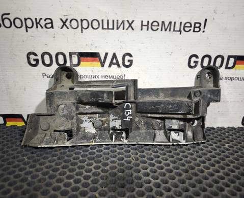 2K0807394 Кронштейн заднего бампера правый для Volkswagen Caddy III (с 2004 по 2015)