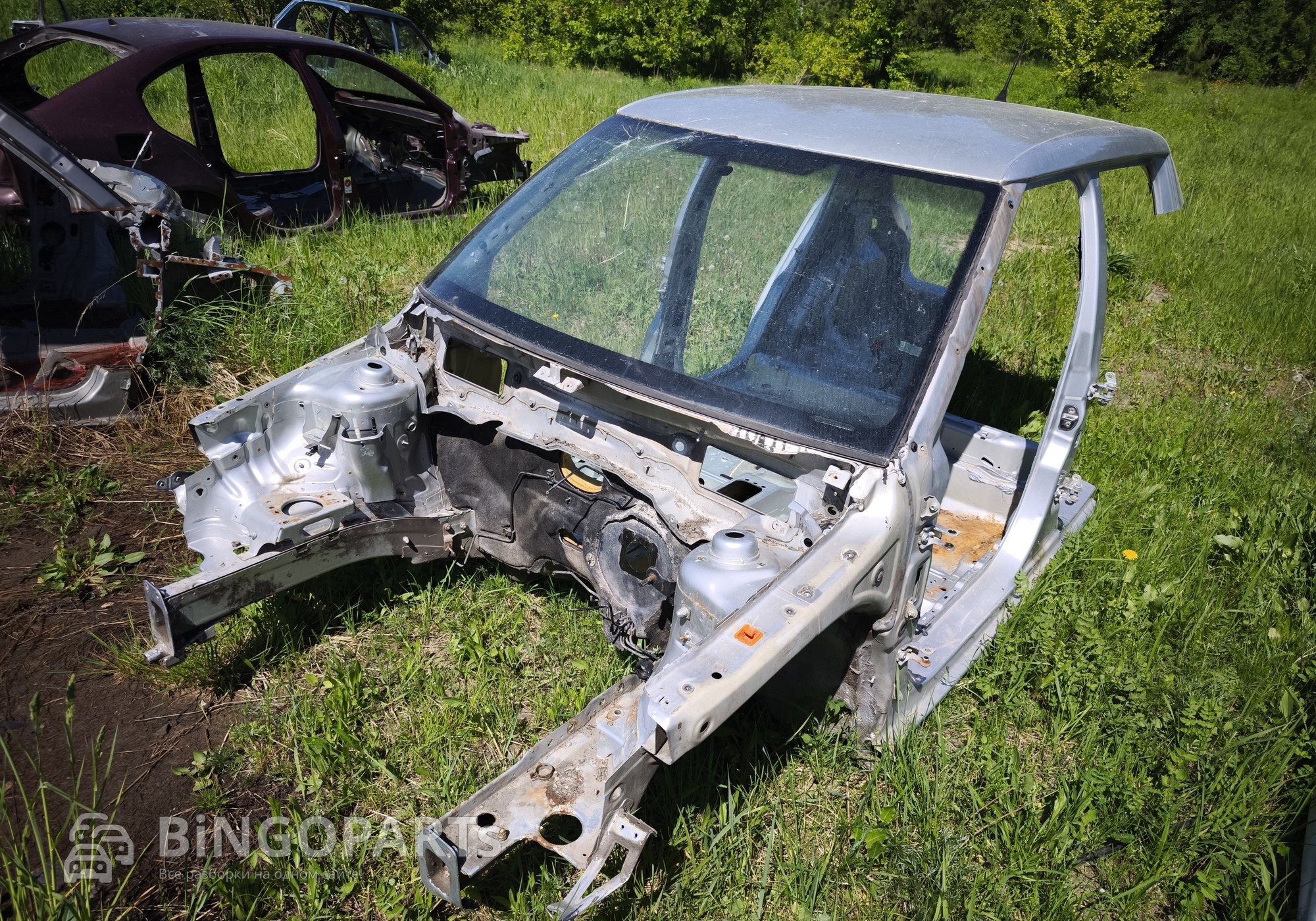 Кузов по частям серебристый 2008 для Skoda Fabia II (с 2006 по 2014)
