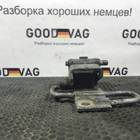 4B0831412A Петля двери передняя правая нижняя для Audi A6 Allroad C5 (с 2000 по 2006)