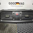 5J0820951S01 Дефлектор воздушный центральный черный для Skoda Fabia II (с 2006 по 2014)