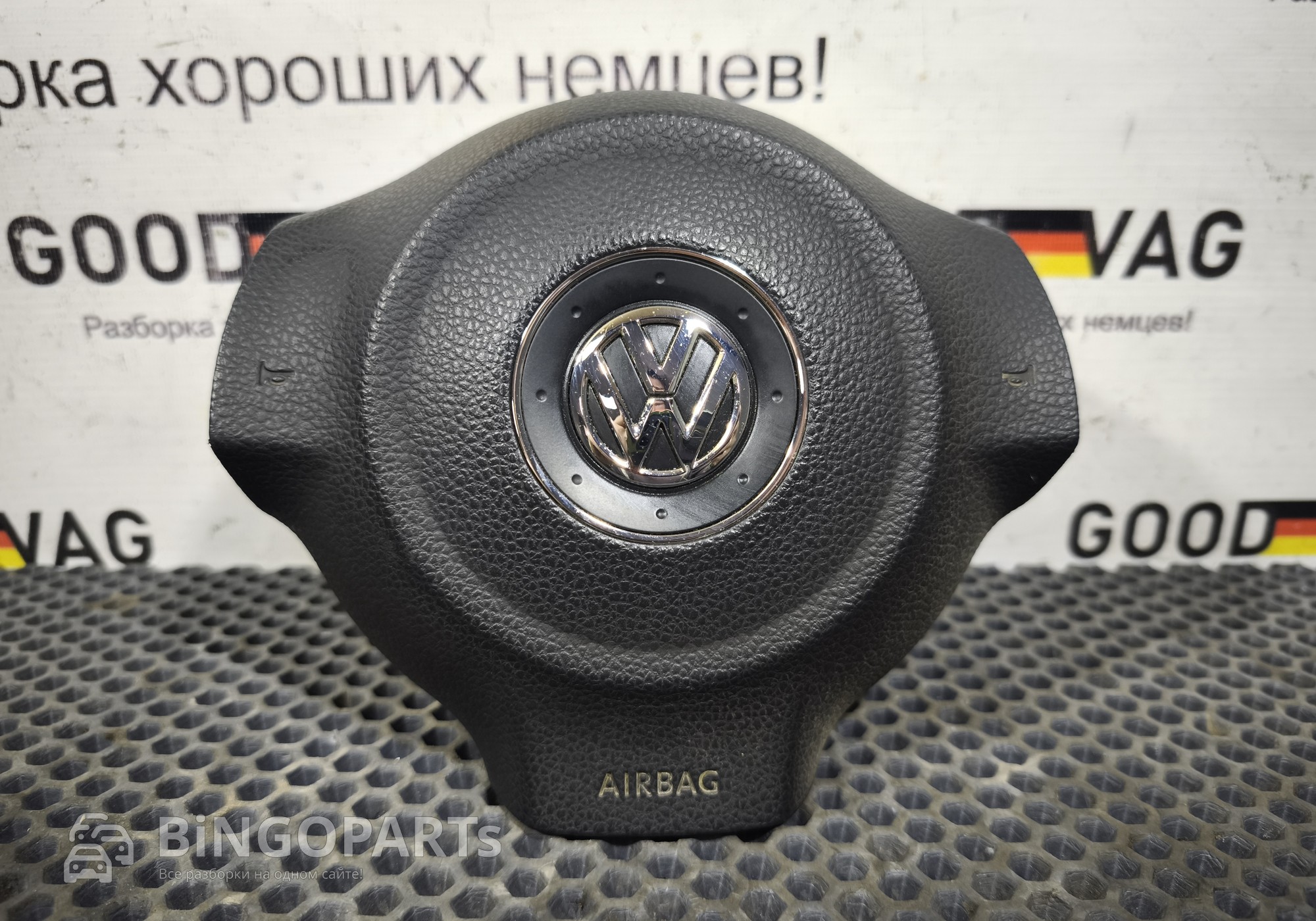 6R0880201J81U Подушка безопасности водителя в руль для Volkswagen Polo V (с 2009 по 2020)