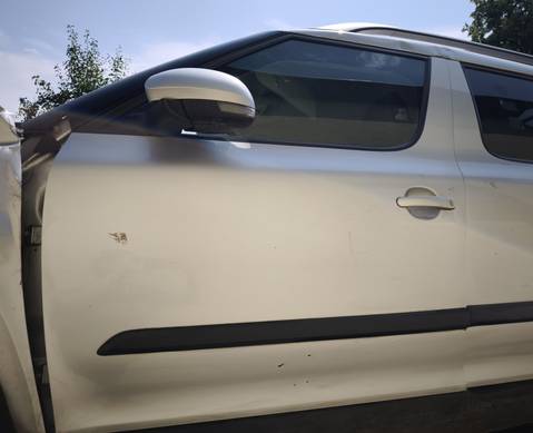5L0831055 Дверь передняя левая серебристая для Skoda Yeti (с 2009 по 2018)