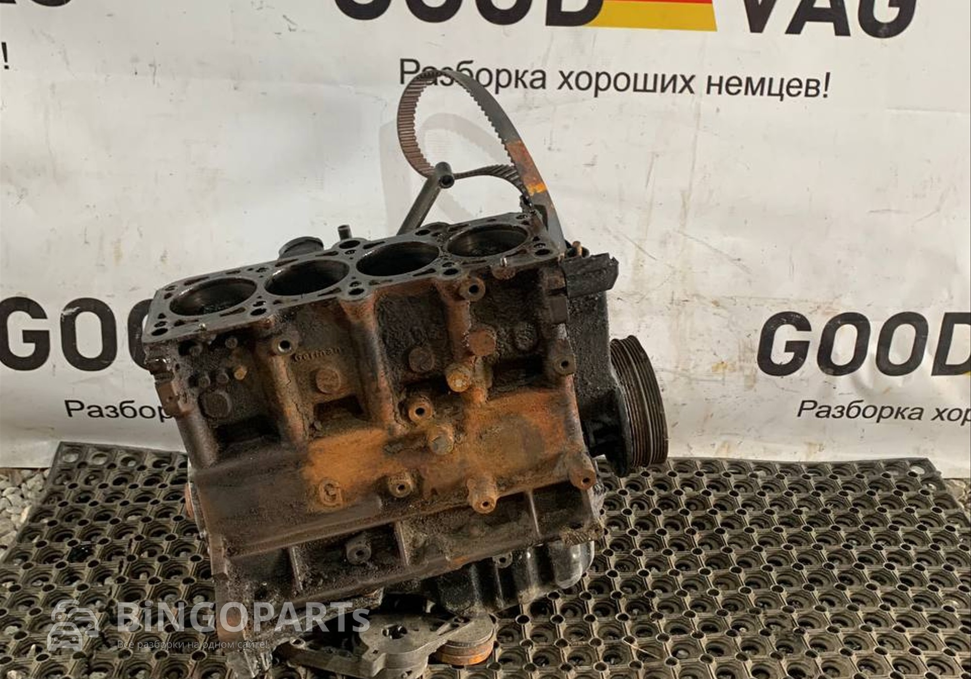 058103021G Блок цилиндров двигателя для Volkswagen Passat B5 (с 1996 по 2005)