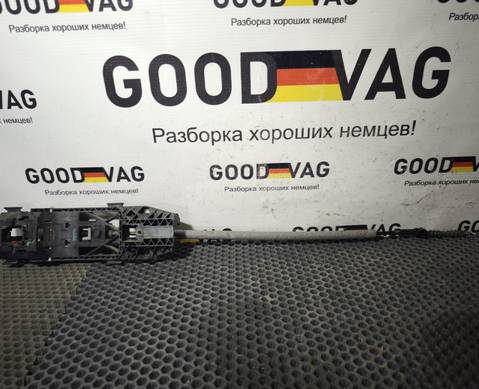 5N0839885H Кронштейн ручки передней правой для Seat Leon III (с 2013)