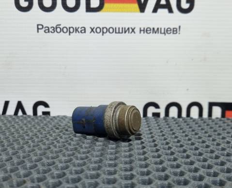 800959481B Датчик температуры охлаждающей жидкости для Volkswagen Passat B5 (с 1996 по 2005)