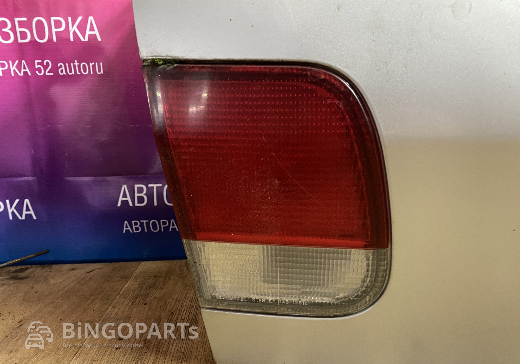 Фонарь задний левый в крышку багажника Цивик Ferio 6 для Honda Civic VI (с 1994 по 2001)