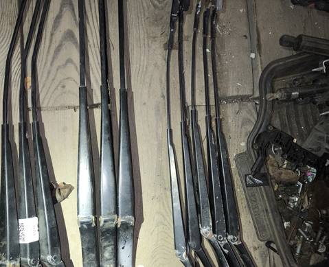 2K1955409A Поводок стеклоочистителя левый для Volkswagen Caddy III (с 2004 по 2015)